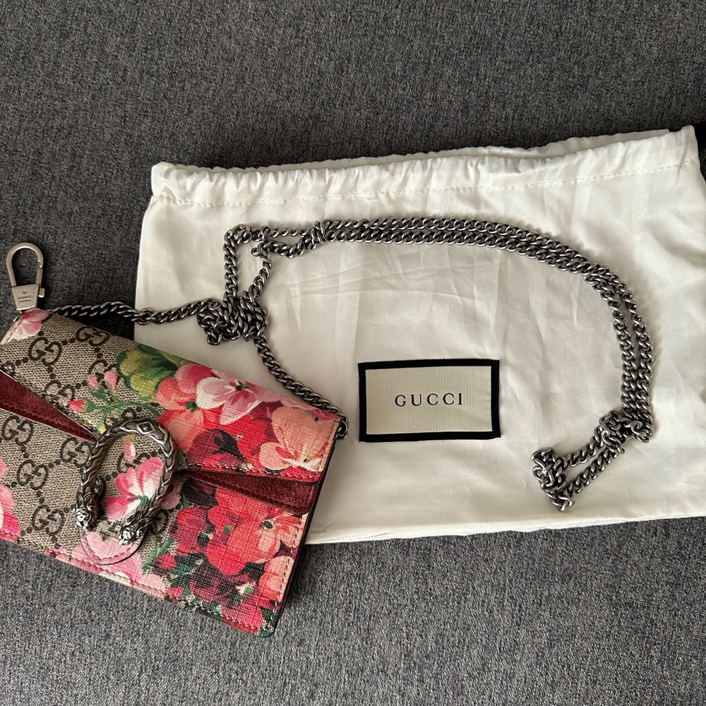 Gucci Dionysus GG Blooms Super Mini Bag